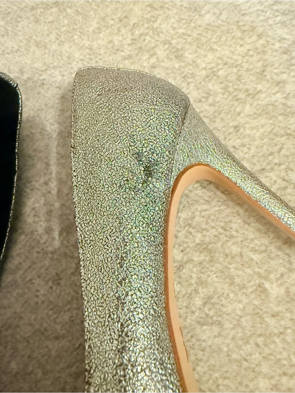 BCBGeneration Silver Glitter Pointed-Toe Pumps Size 7.5
